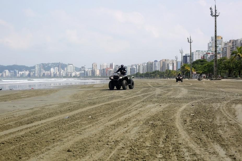 Primeiro dia de lockdown em Santos tem 11 multas e 30 abordagens