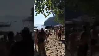Banhistas lotam praia no Guarujá | Jornal da Orla