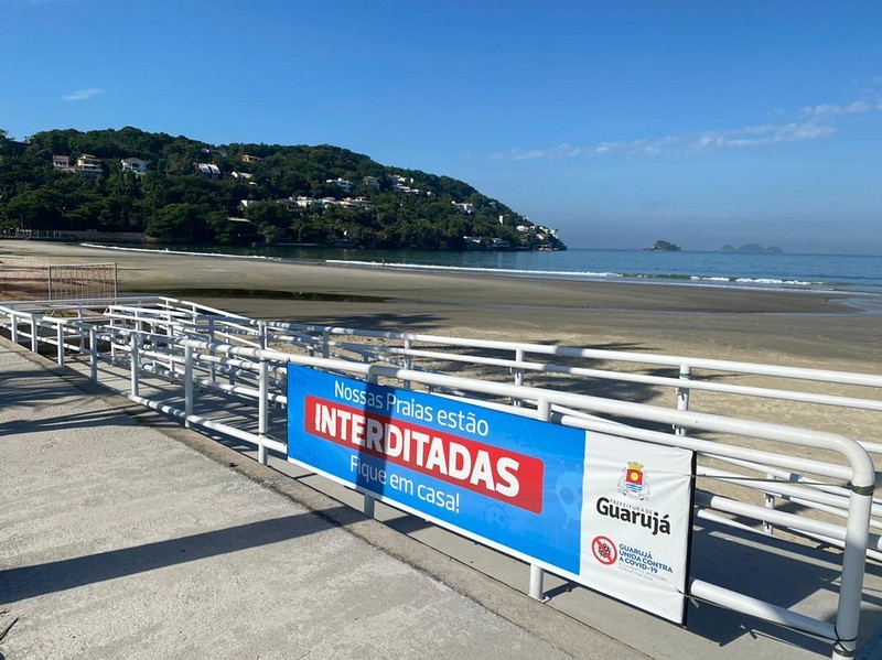 Para evitar aglomerações, Guarujá fecha praias e implanta barreiras sanitárias