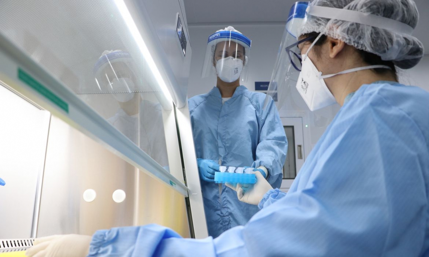 Pandemia pode manter níveis críticos ao longo de abril, alerta Fiocruz