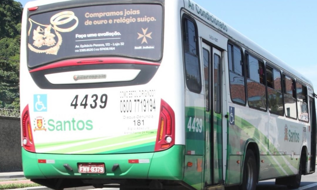 Transporte público será restrito a profissionais da saúde de sexta a domingo em Santos