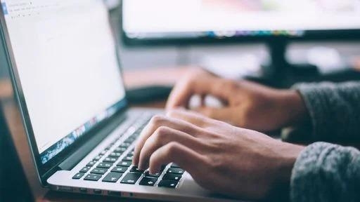 Curso de programador em Santos abre inscrições