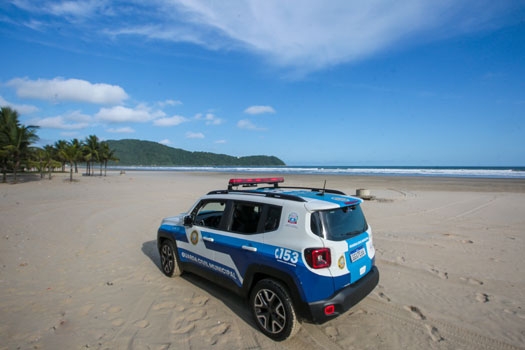 Praia Grande mantém ações de orientação contra covid-19 na orla