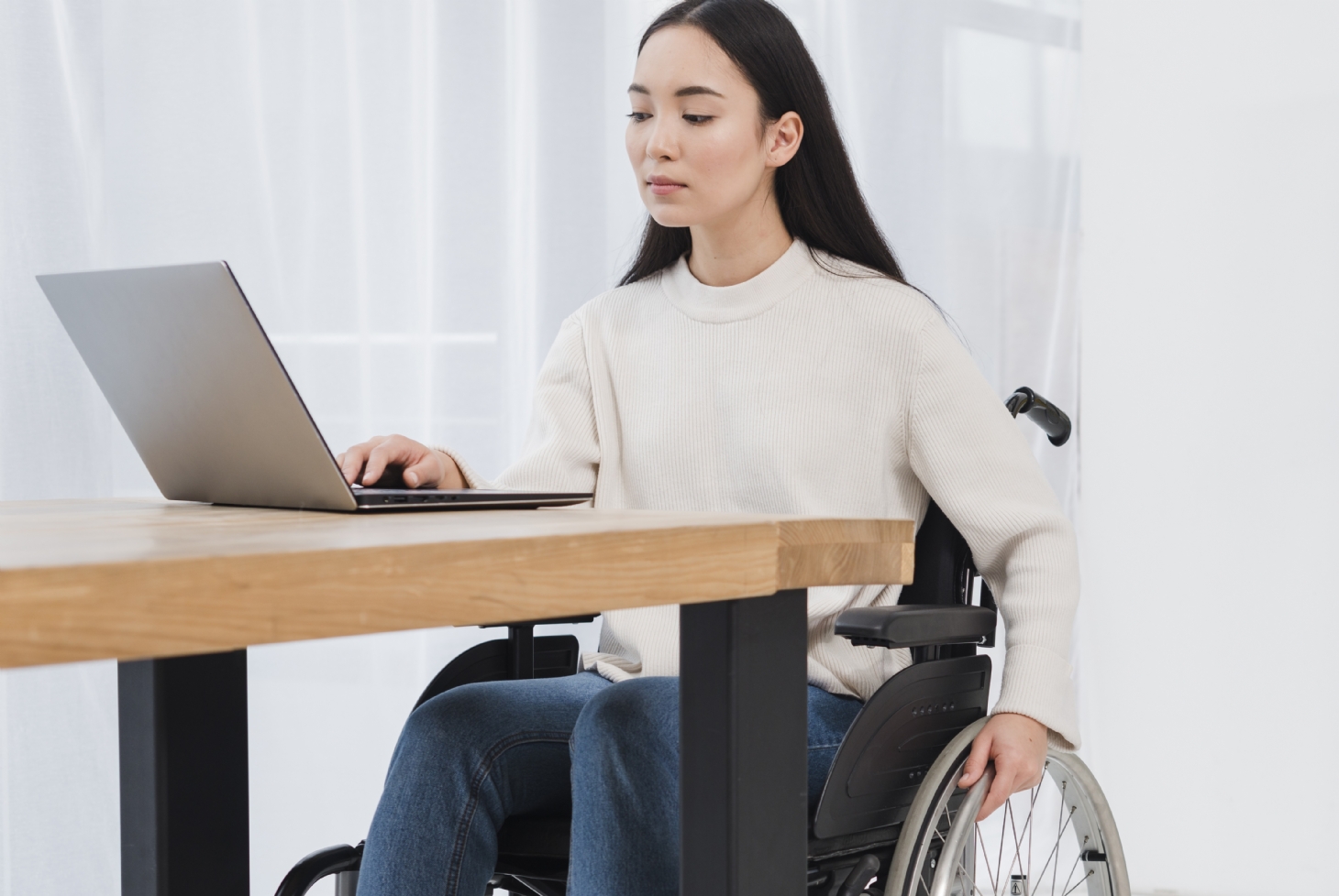 Cursos de inclusão digital abrem inscrições para pessoas com deficiências | Jornal da Orla