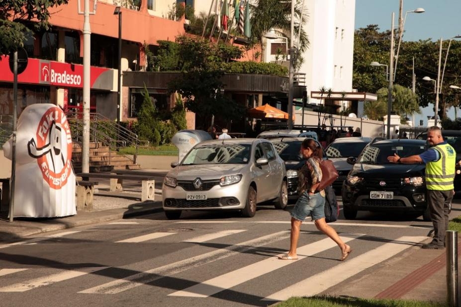 Santos reduz atropelamentos em 28chr37 em 10 anos da campanha Faixa Viva