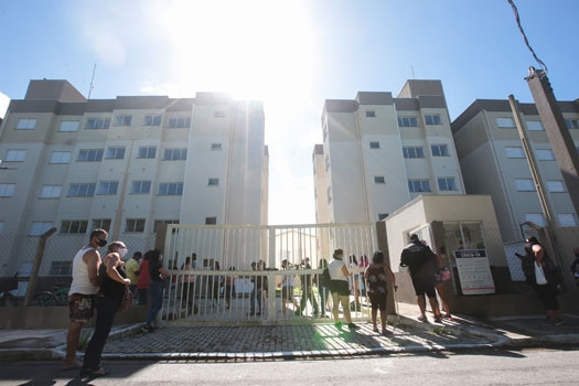 Praia Grande entrega unidades habitacionais a 90 famílias | Jornal da Orla
