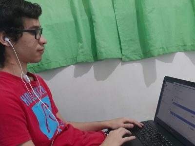Estudantes da rede estadual de SP têm até o final do mês para retirar chips com internet | Jornal da Orla