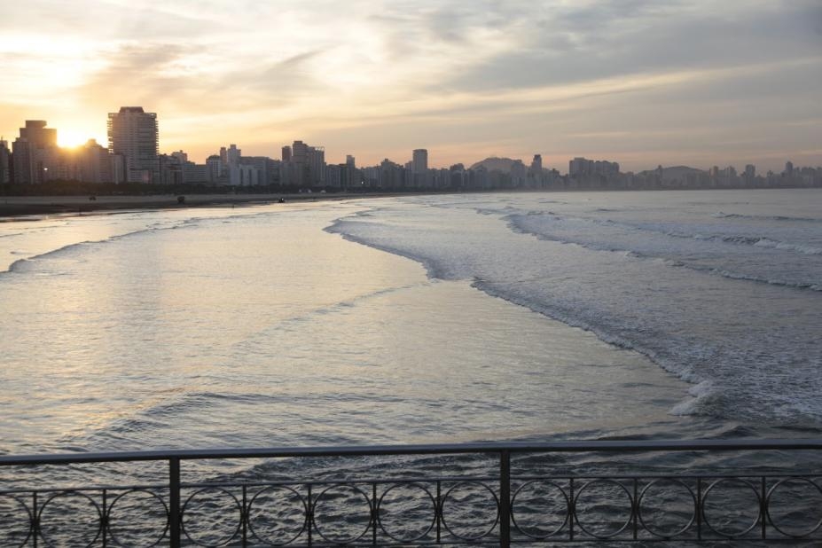 Santos realiza exposição fotográfica em comemoração à Década do Oceano | Jornal da Orla
