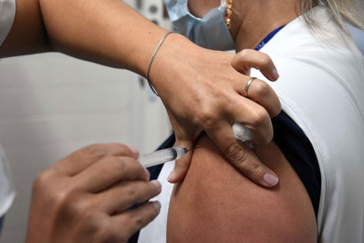 PG: Trabalhadores da Saúde poderão se vacinar contra a covid-19 neste sábado