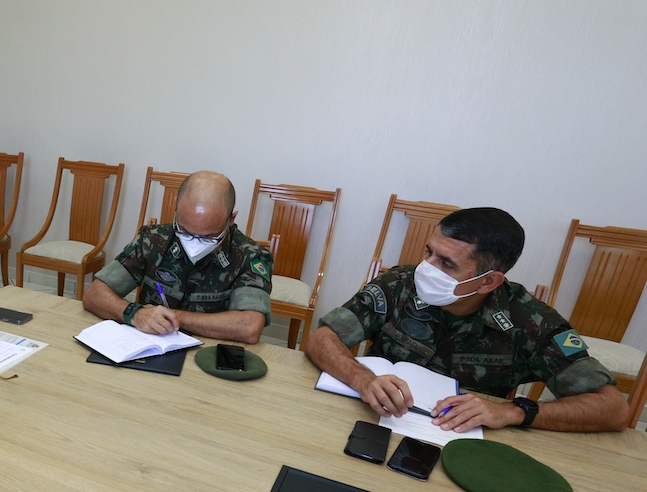 Prefeitura de Guarujá e Exército firmam parceria para ações durante a pandemia