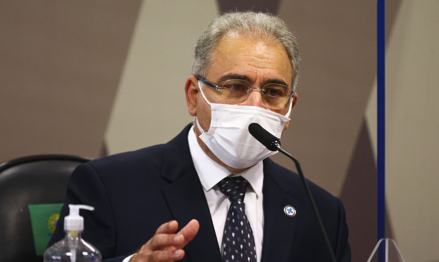 Queiroga diz em CPI que Brasil não está na terceira onda da pandemia
