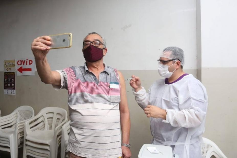Novos grupos começam a ser imunizados contra a gripe em Santos | Jornal da Orla