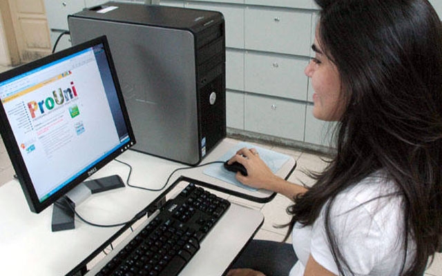 Prouni abre inscrições nesta terça-feira