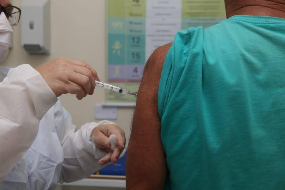 Campanha de vacinação contra a gripe segue nesta segunda-feira em Santos | Jornal da Orla