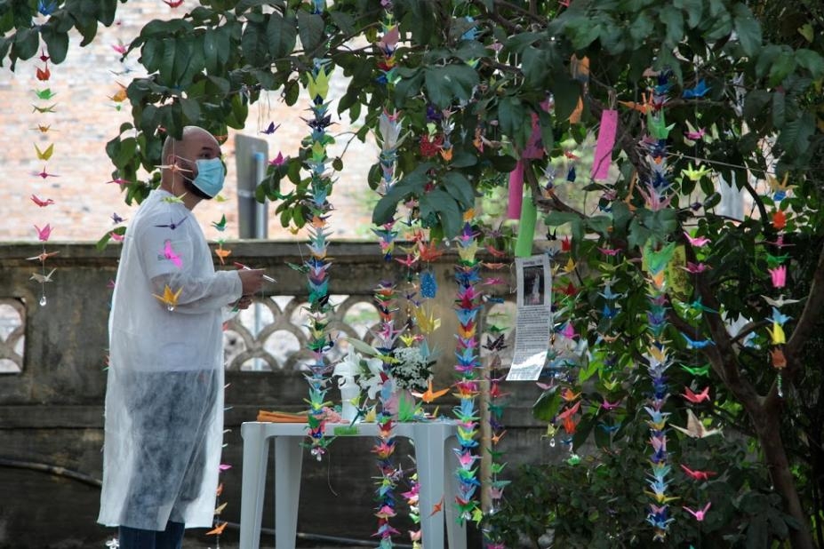 Policlínica de Santos cria espaço para mensagens de apoio na pandemia