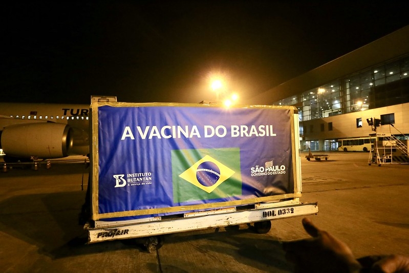 São Paulo recebe mais 2 milhões de doses prontas da Coronavac