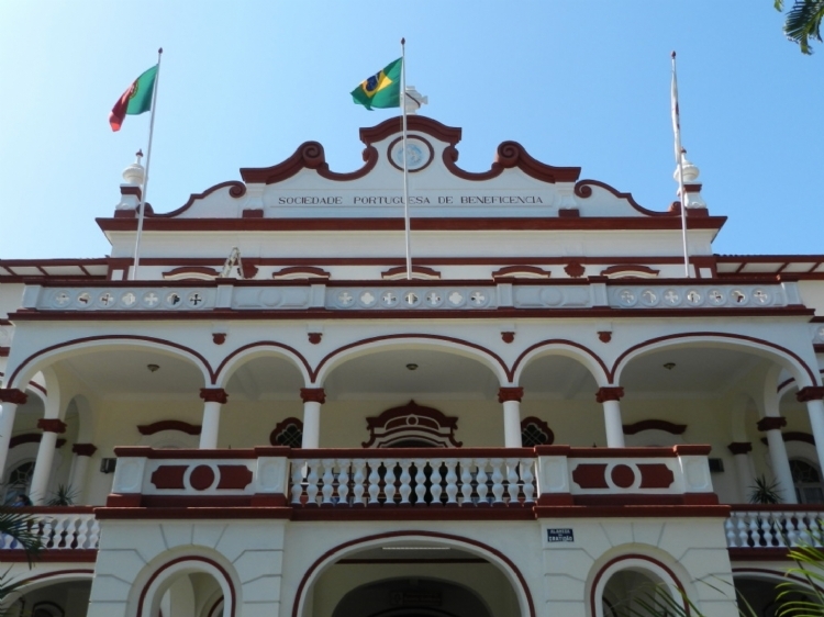 Beneficência Portuguesa completa 162 anos