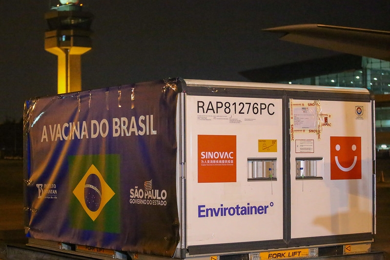 SP recebe insumos para fabricação de mais 4 milhões de doses da vacina do Butantan