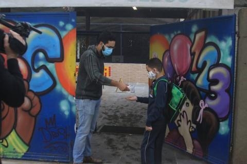 Escolas de Santos retornam em agosto com capacidade para até 100chr37 dos alunos