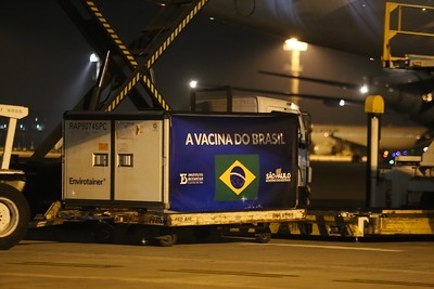 SP recebe 2 milhões de doses da Coronavac prontas para aplicação