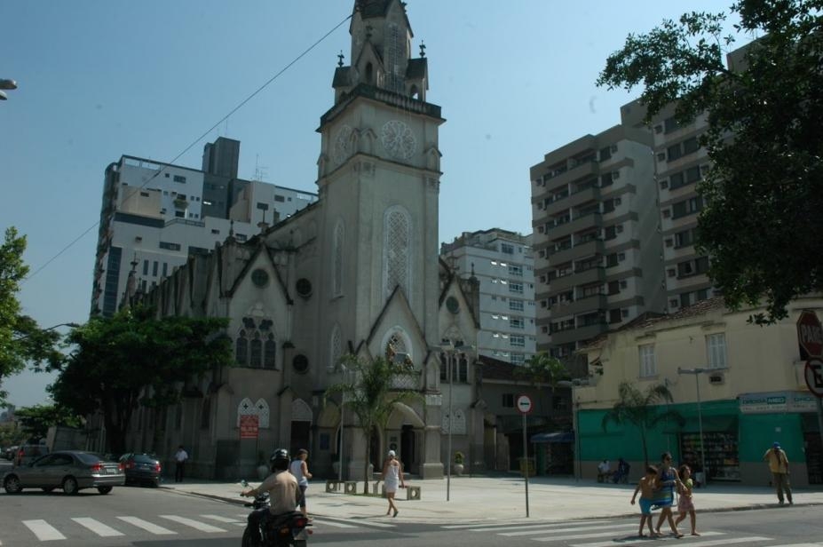 Praça de Santos começa a ser revitalizada | Jornal da Orla
