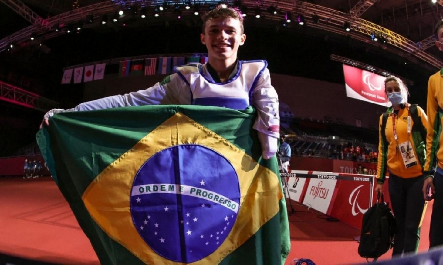 Atleta da Fupes faz história e conquista o ouro no taekwondo nos Jogos Paralímpicos | Jornal da Orla