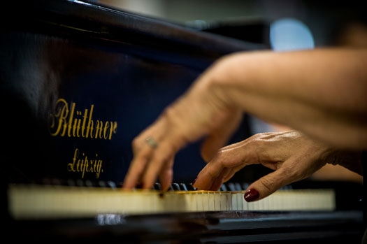 Recital de piano marca aniversário de 13 anos do Palácio das Artes | Jornal da Orla
